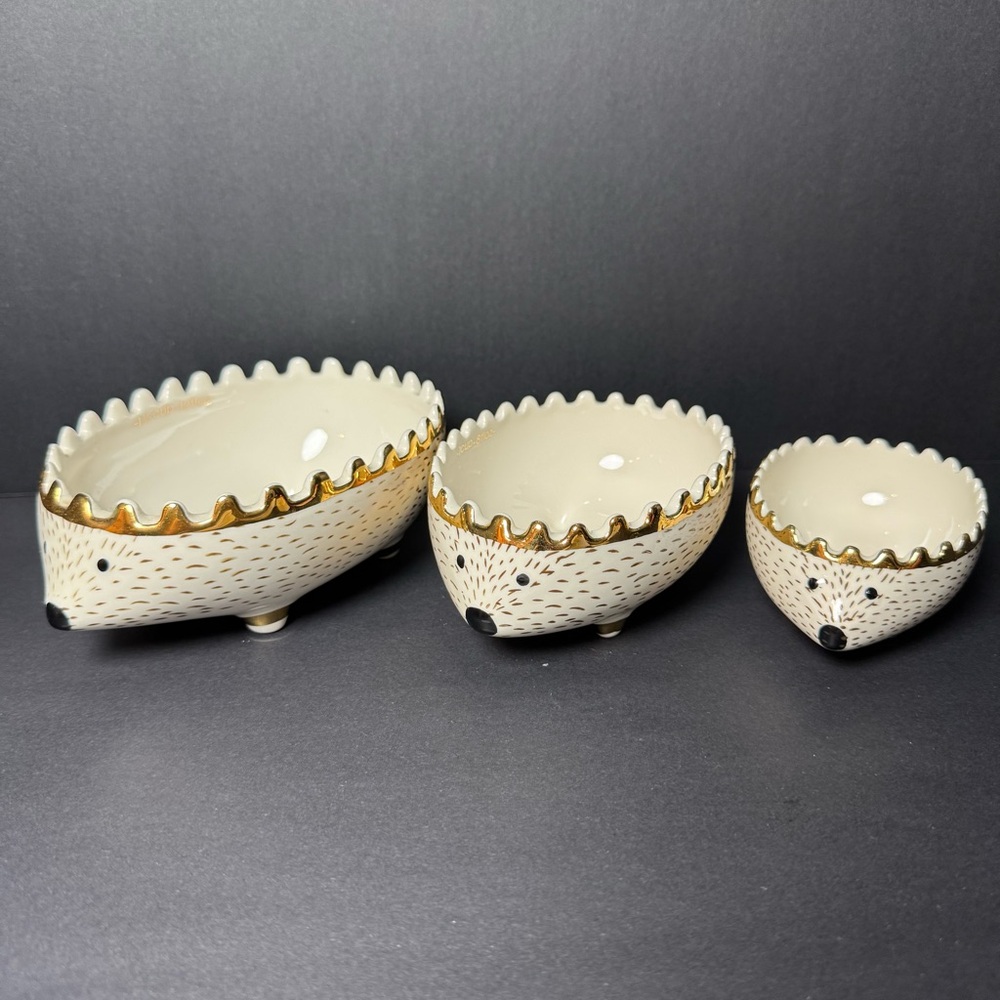 Signature‎ Housewares CUTE Hedgehog Nesting Stackable Measuring Cups Set of 3